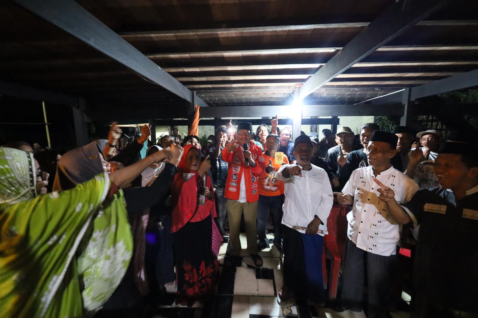 Cawagub Azhar Kunjungi Keluarga di Barru: Ajak Ciptakan Sulsel Lebih Baik