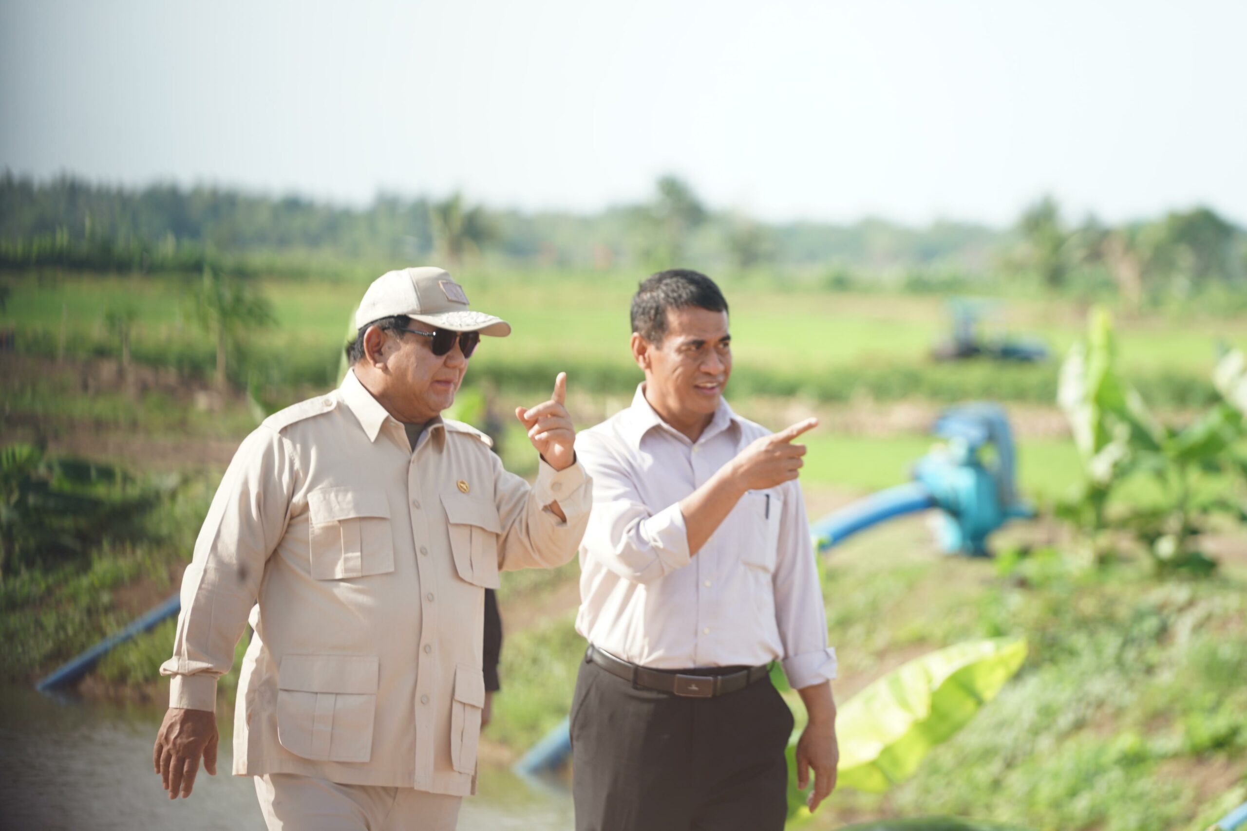Presiden Prabowo Didampingi Mentan Amran Kunjungan Perdana ke Lahan Pertanian Merauke. (Ist)