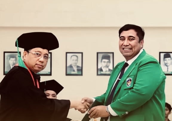 Bupati Maros Chaidir Syam Memperoleh Gelar Doktor di UMI Makassar