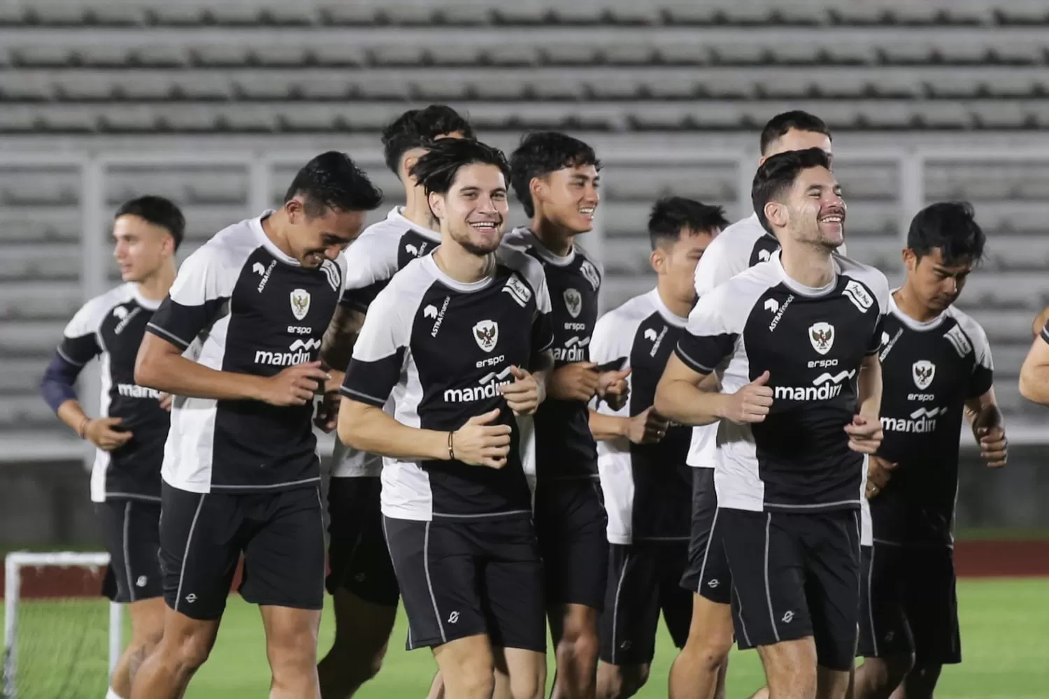 Kevin Diks Mulai Berlatih Bersama Timnas Indonesia