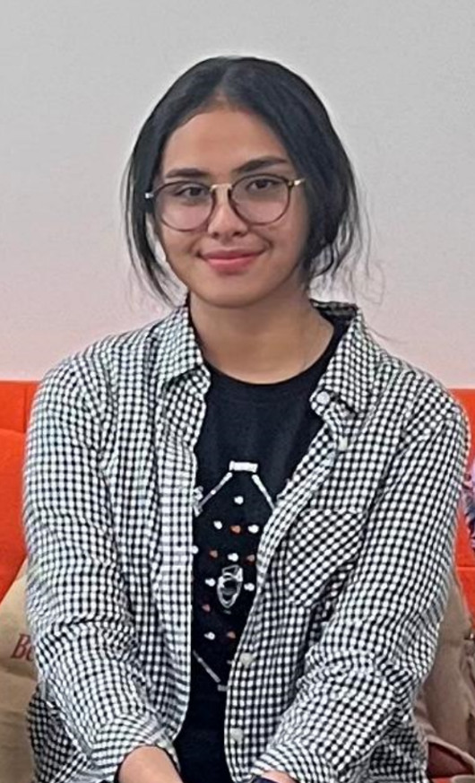 Melanie Beatrix Mahaly Mahasiswa FEB UNJ Raih Juara Internasional Choir di Malaysia