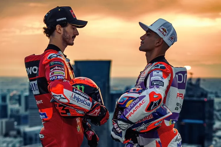 Pebalap Dua Ducati Jorge Martin dan Francesco Bagnaia
