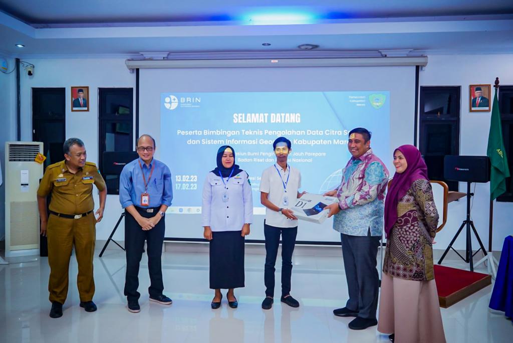 Pemkab Maros Gunakan Data Citra Satelit BRIN Untuk Penanggulangan Kemiskinan
