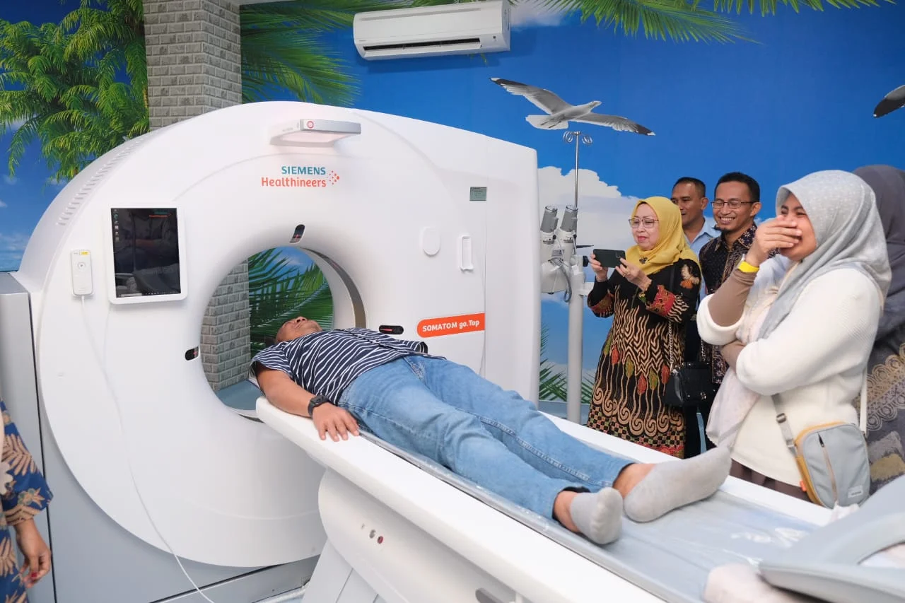 Pemkab Maros Hadirkan Alat CT Scan di RSUD dr La Palalaloi