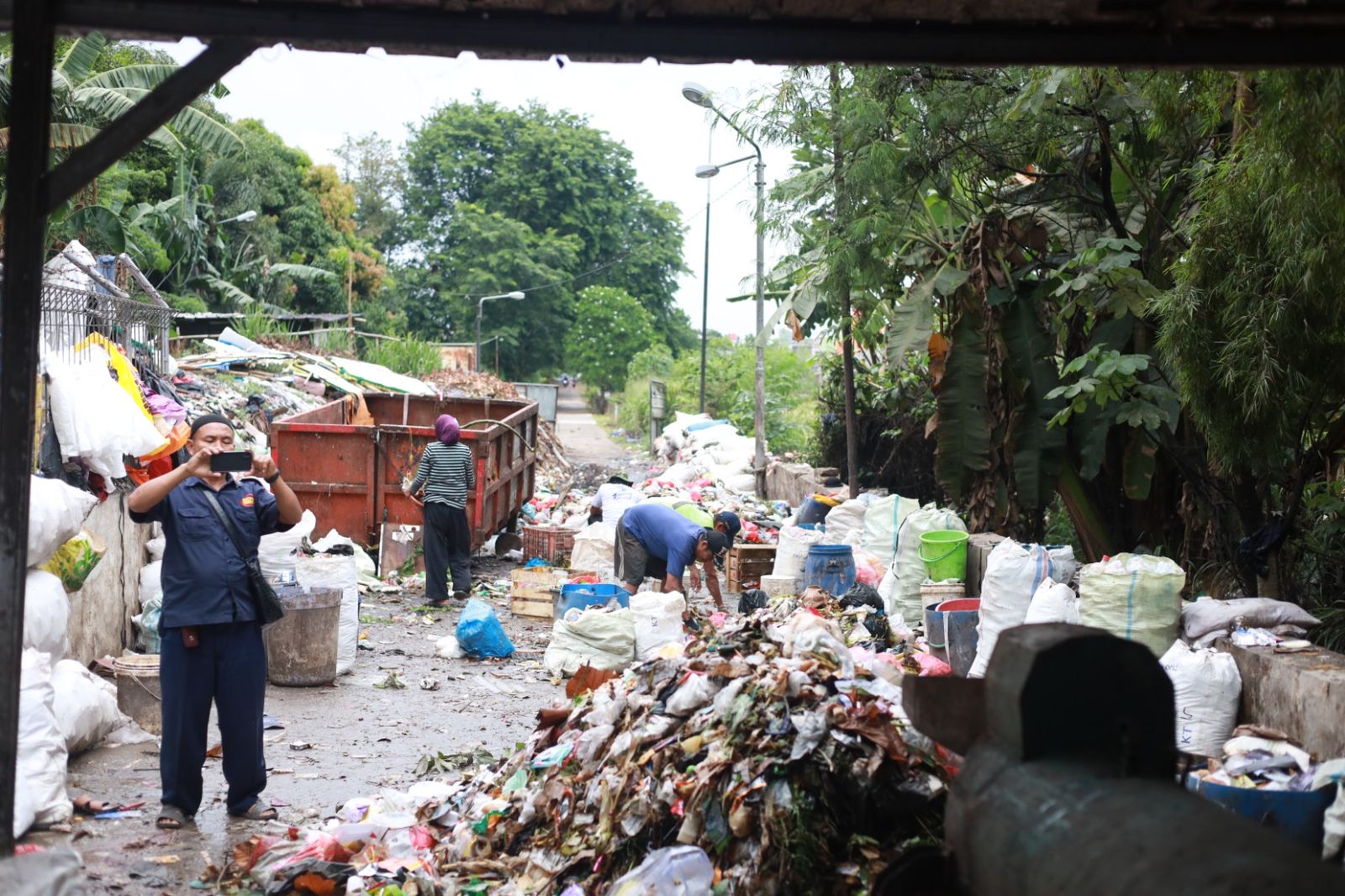 Pj Gani Apresiasi Inovasi Energi Terbarukan dari RW 09 Jatisari Bekasi