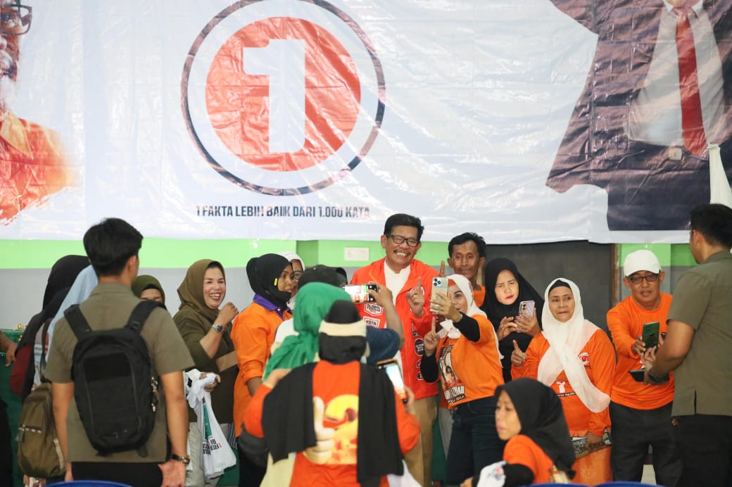 Ratusan Masyarakat Pare-Pare Teriak ‘Tarung Sampai Menang’ ke Cawagub Azhar