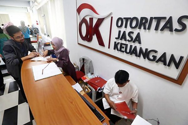 Respons OJK Terkait Aturan Pemerintah Hapus Tagih Utang UMKM