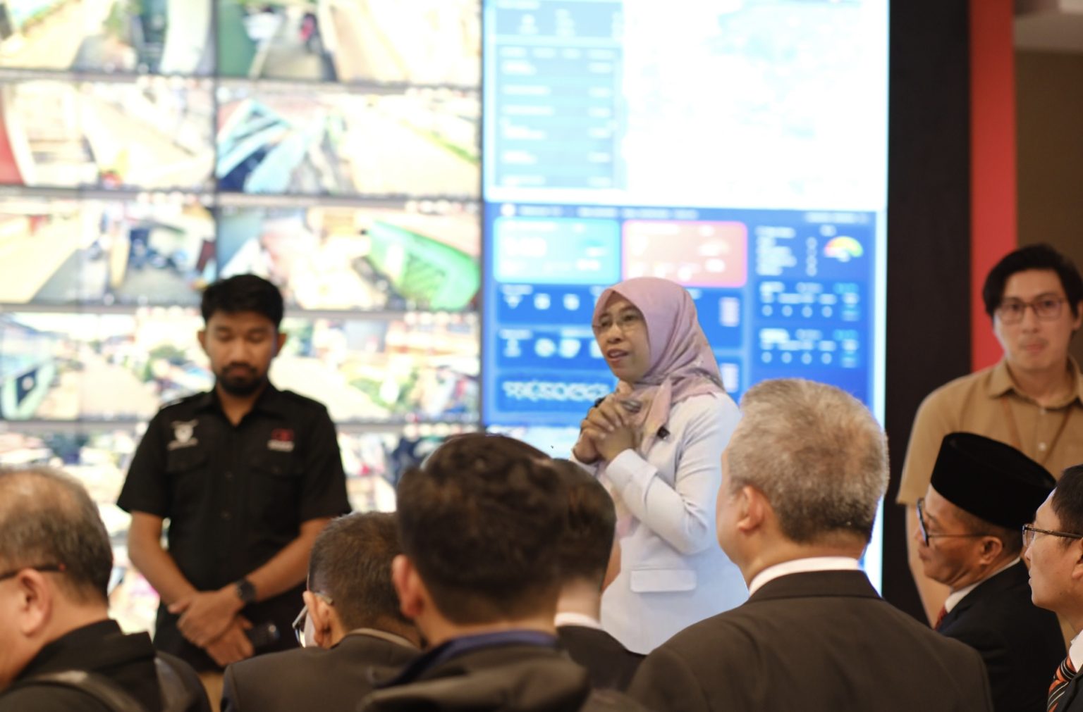Kunjungan ke War Room Pemkot Makassar: Peserta PKN Kemenag RI Pelajari Inovasi Layanan Publik