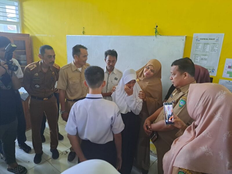 Wakil Bupati Maros Saat Mendamaikan Pelaku dan Korban Perundungan di Bantimurung