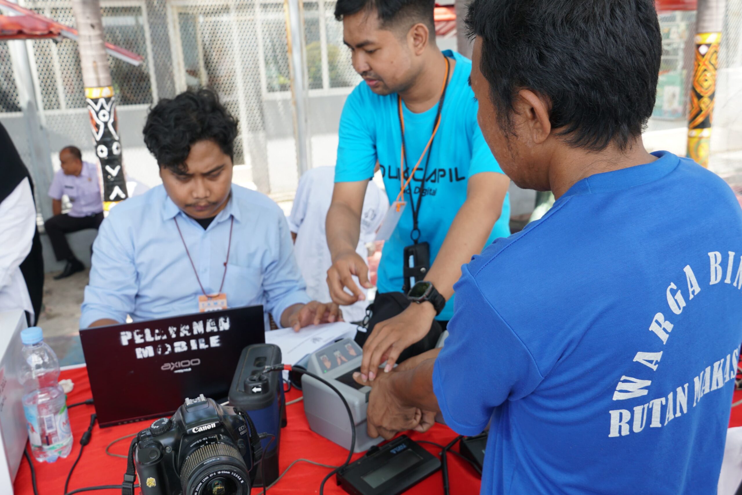 Warga Binaan Rutan Makassar Rekam KTP Elektronik Jelang Pilkada Serentak