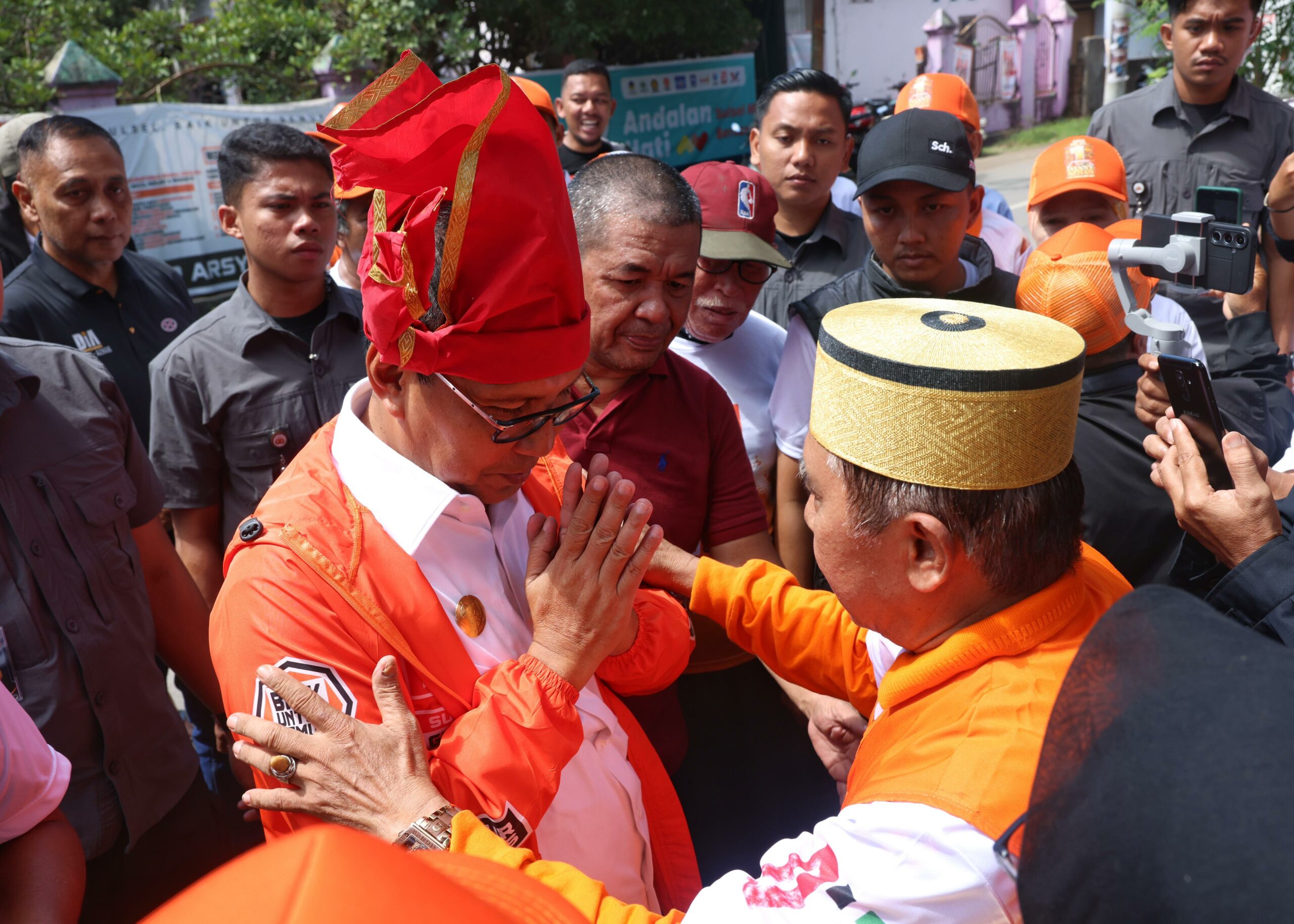 Gelar Daeng Makulle dari Warga Bajeng Gowa untuk Danny Pomanto