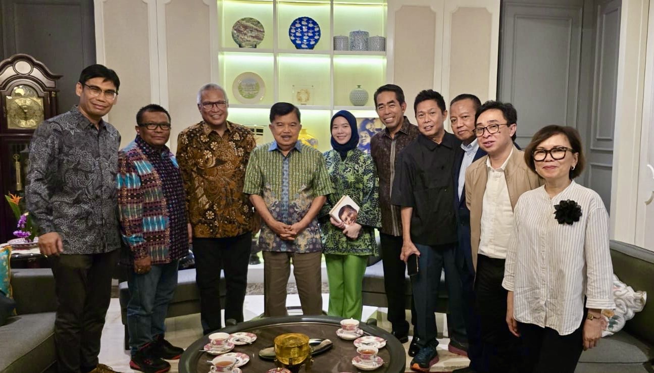 Jusuf Kalla Apresiasi Pembangunan Gedung 15 Lantai FEB UNHAS di Tamalanrea