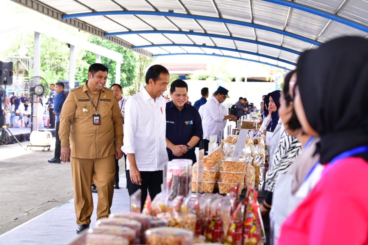 Presiden Jokowi Mendukung Pengolahan Produk Hasil Bumi di Kabupaten Maros