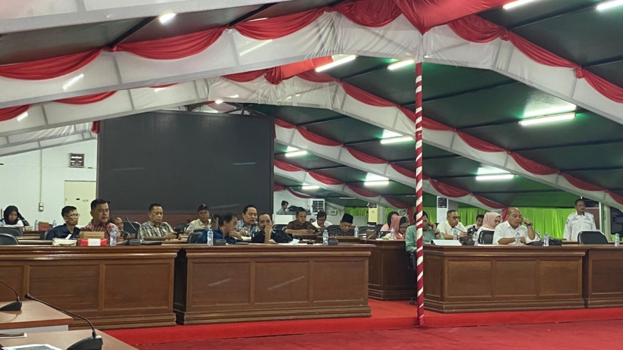 Banggar DPRD bersama TAPD Sulbar Membahas Rancangan KUA dan PPAS APBD 2025