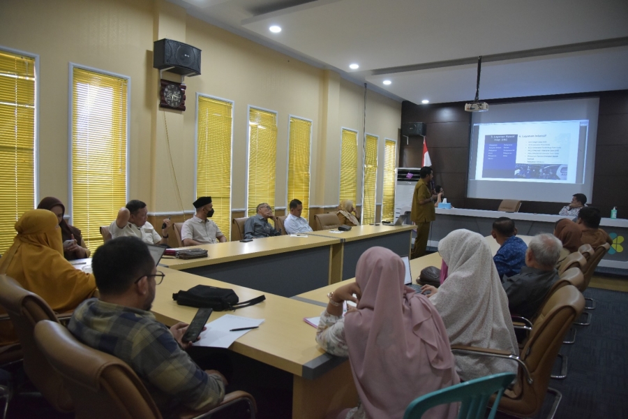 “Kami ingin belajar dari RSUD dr. Hasri Ainun Habibie yang telah terbukti berhasil dalam pengelolaan rumah sakitnya. Ini akan menjadi referensi yang berharga bagi kami dalam menyusun dan menyempurnakan Ranperda Pertanggungjawaban Pelaksanaan APBD Tahun 2023,” kata Hatta Kainang.
