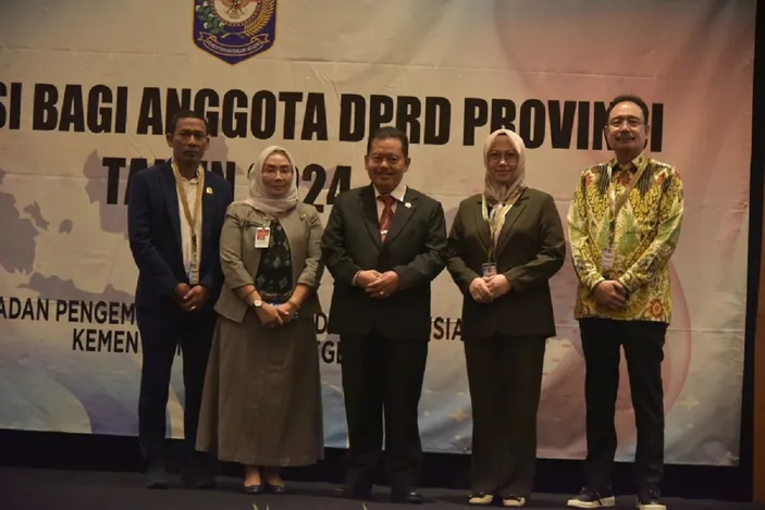 Anggota DPRD Sulbar Mengikuti Orientasi untuk Meningkatkan Pemahaman Tupoksi Mereka