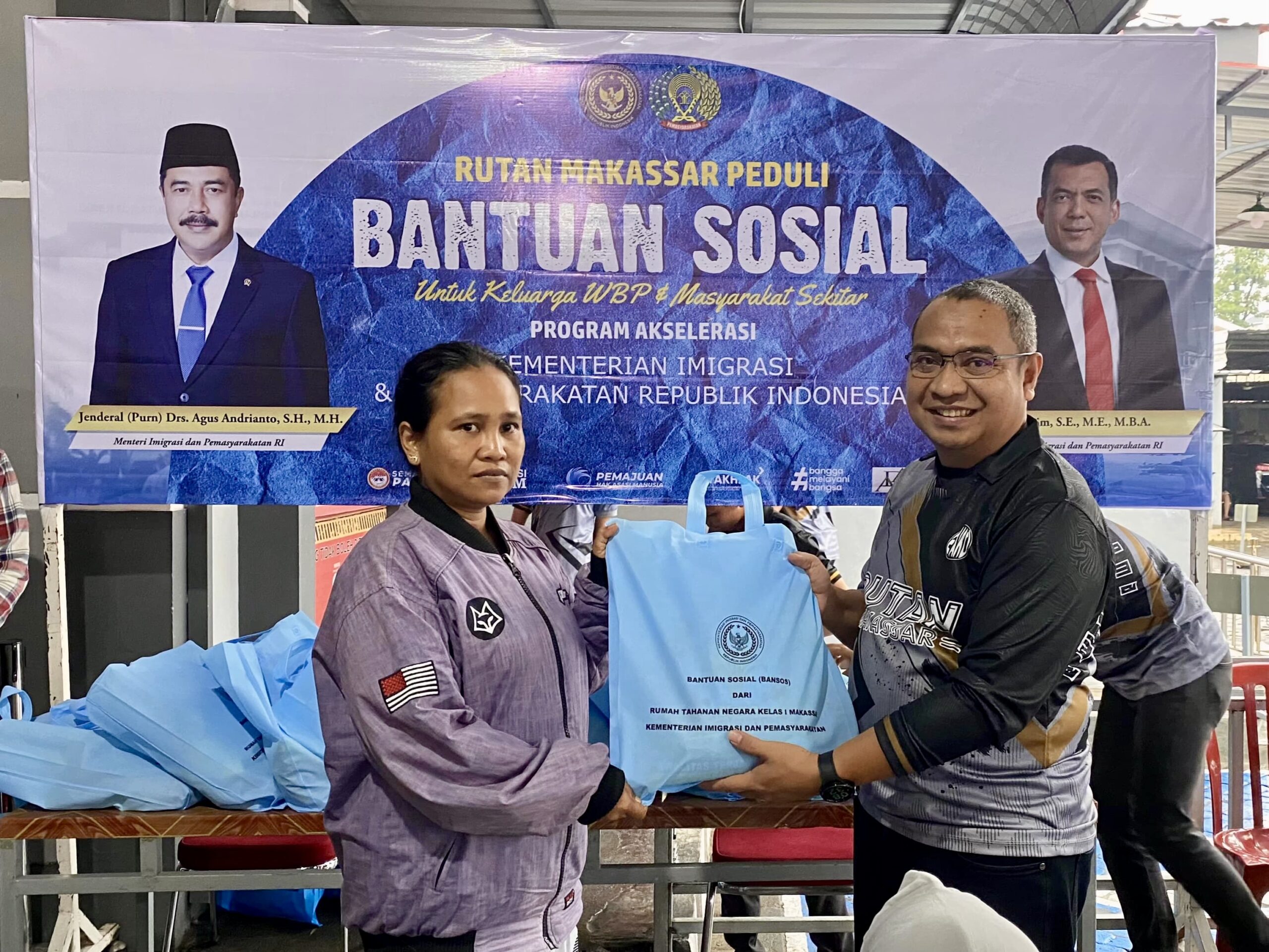 Dukung Program Akselerasi Kemenimipas, Rutan Makassar Salurkan 150 Paket Sembako