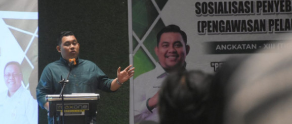 Anggota DPRD Makassar Imam Muzakkar Saat Sosialisasi Perda Penyelenggaran Bantuan Hukum