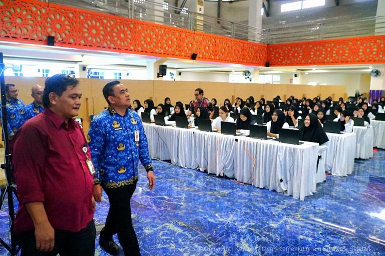 Kakanwil Kemenkumham Sulsel Pantau Pelaksanaan SKB CAT CPNS dan Semangati Para Peserta