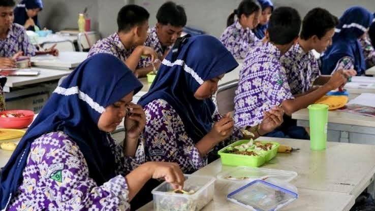 Dugaan Pungli Makan Bergizi Gratis, Badan Gizi Minta Masyarakat Waspada