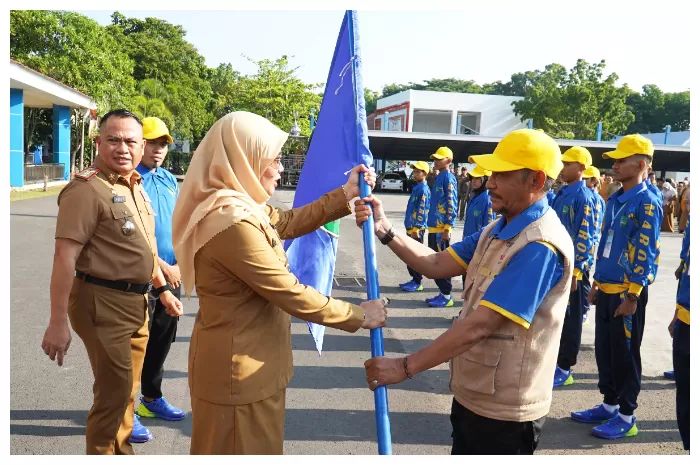 Plt Bupati Maros Melepas Kontingen Kabupaten Maros Berlaga di Popda Sulsel 2024