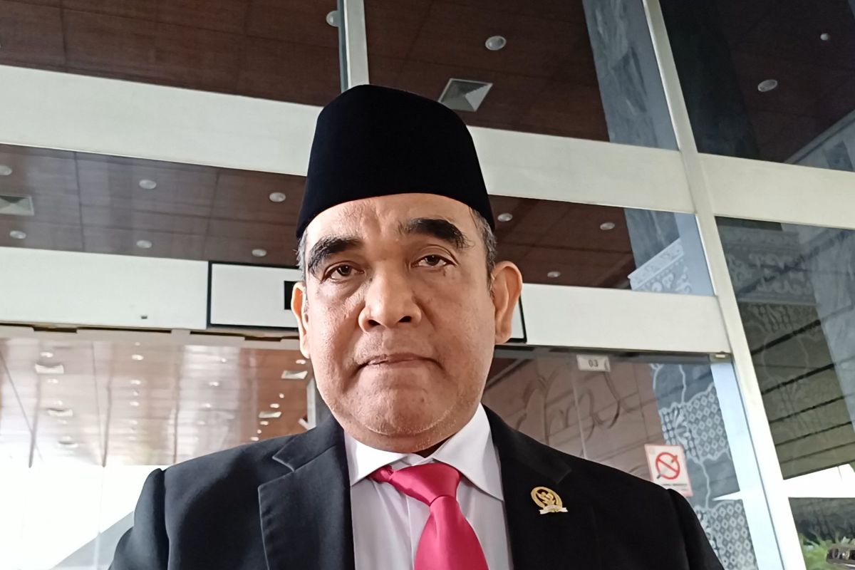 Gerindra Buka Pintu Untuk Jokowi, Muzani : Kami Merasa Terhormat