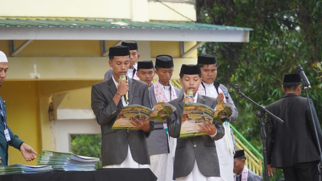 Wisuda Al Qur'an MHQ (Madrasah Hafizh Qur'an) Yang Ke-7