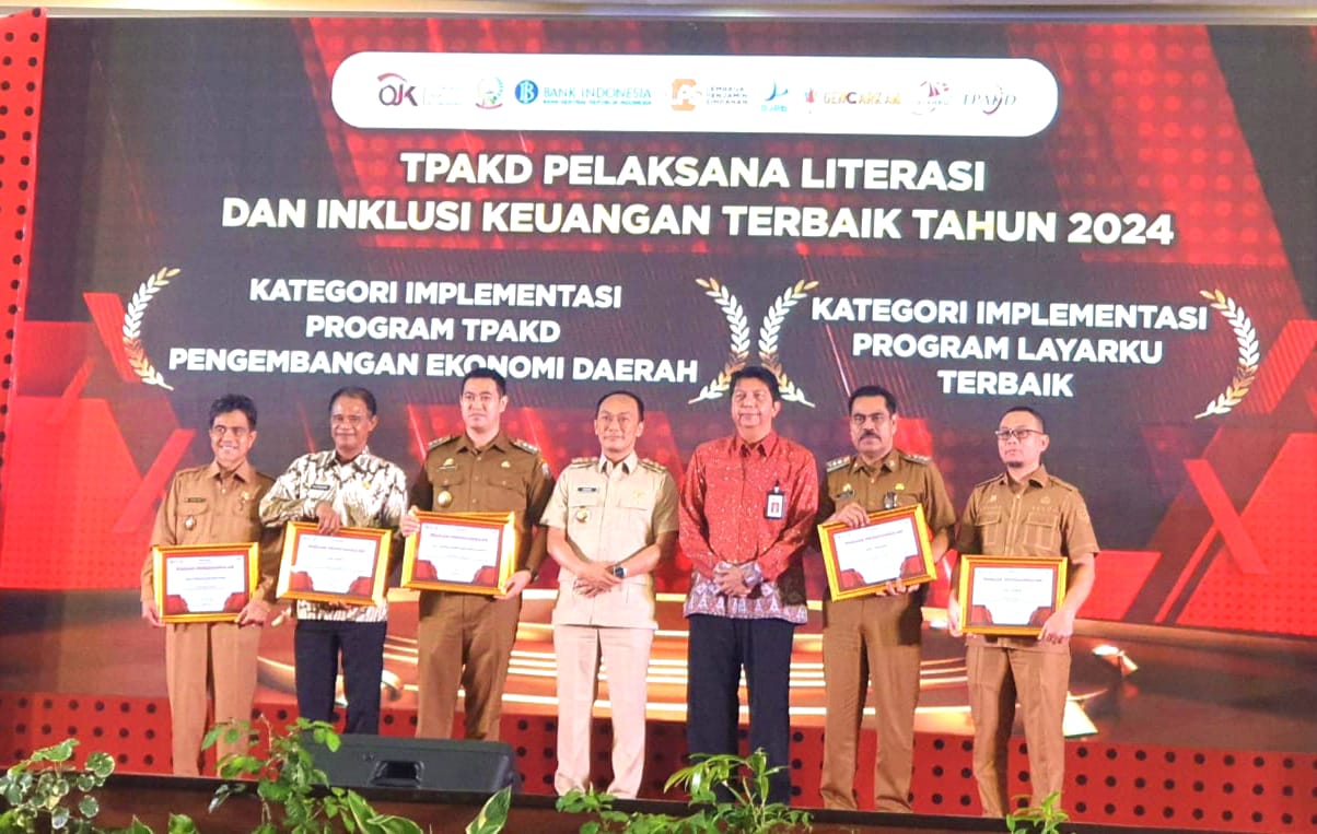 Selayar Terima Penghargaan TPAKD Terbaik se-Sulawesi Selatan 2024