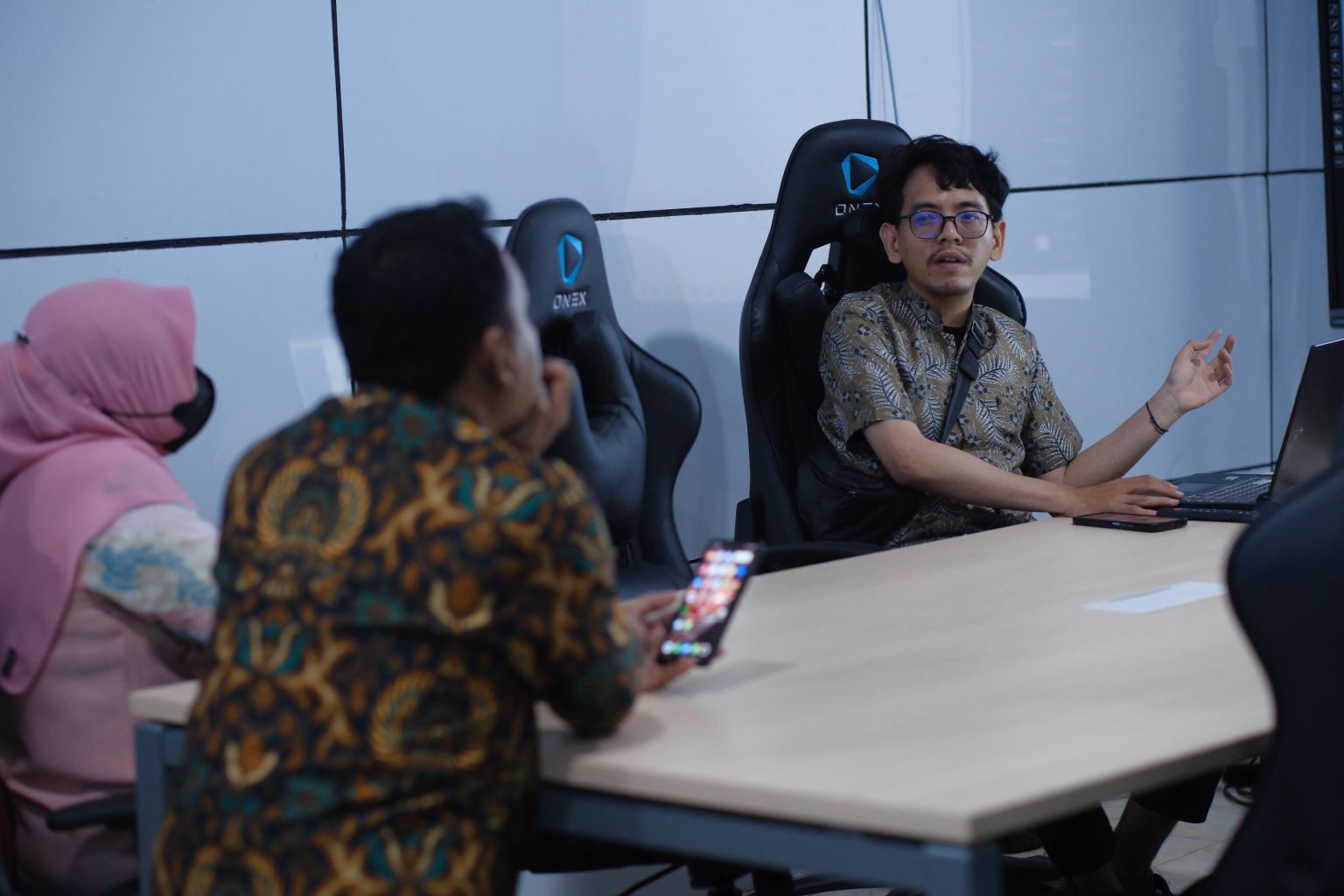 Perkuat Layanan Publik, Kominfo Makassar Lakukan Optimalisasi SP4N-LAPOR!