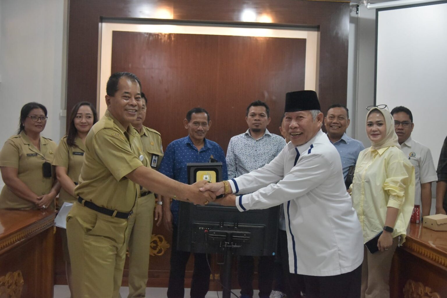 Komisi IV DPRD Sulbar Melakukan Kunjungan Kerja ke Kantor Dinas Pendidikan, Kepemudaan, dan Olahraga Bali