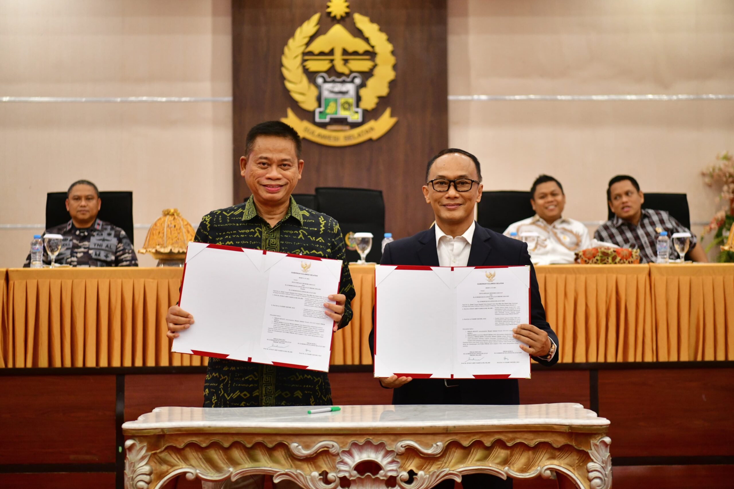 Sertijab, Prof Zudan Resmi Berikan Tongkat Estafet Kepemimpinan ke Prof Fadjry