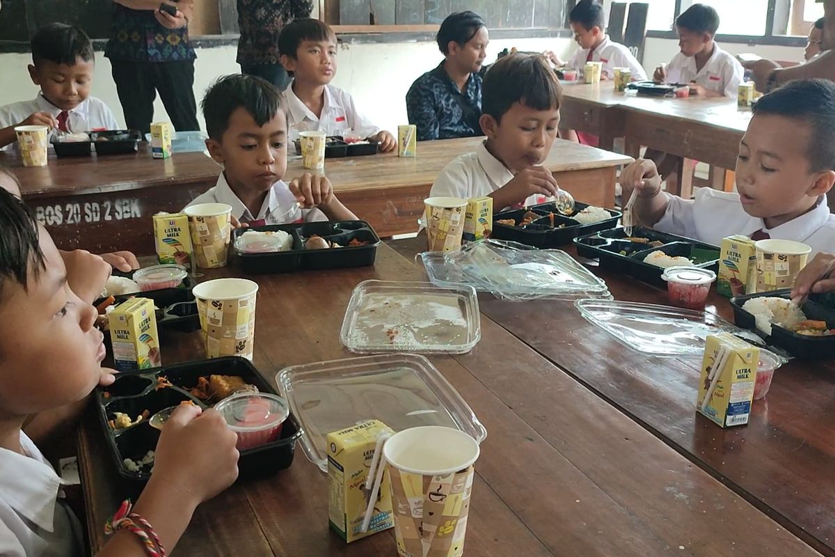 Kemendikdasmen Belum Pastikan Sekolah Titik Permulaan Makan Bergizi Gratis