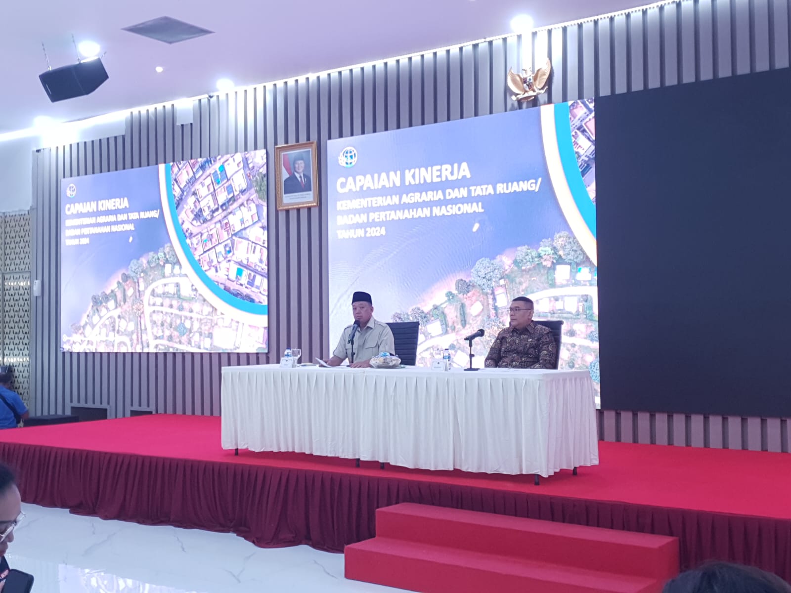 Menteri Nusron Wahid Saat Memaparkan Capaian Kinerja Kementerian ATR/BPN