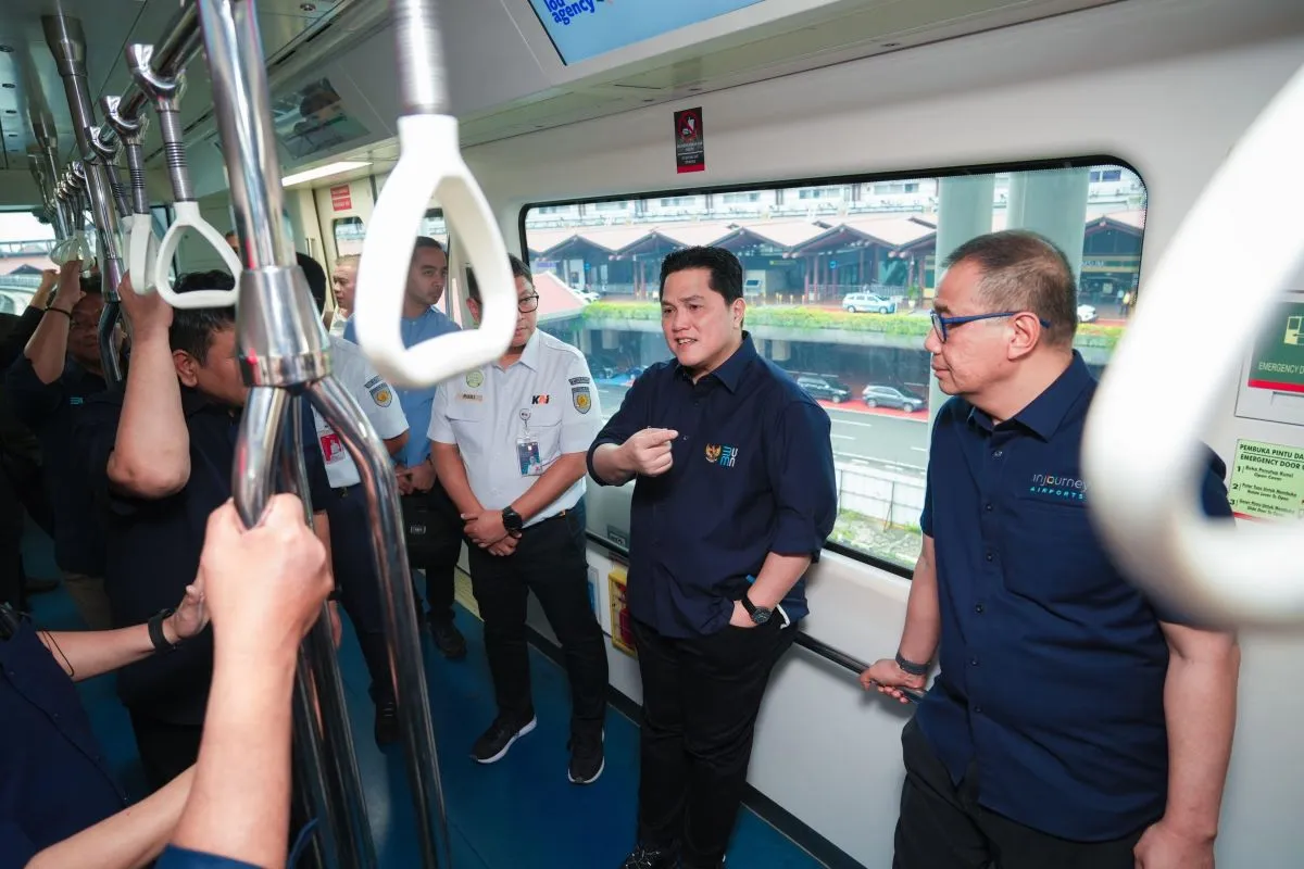 Menteri BUMN Erick Thohir Saat Meninjau Progres Pengembangan Terminal 2F Bandara Internasional Soekarno-Hatta