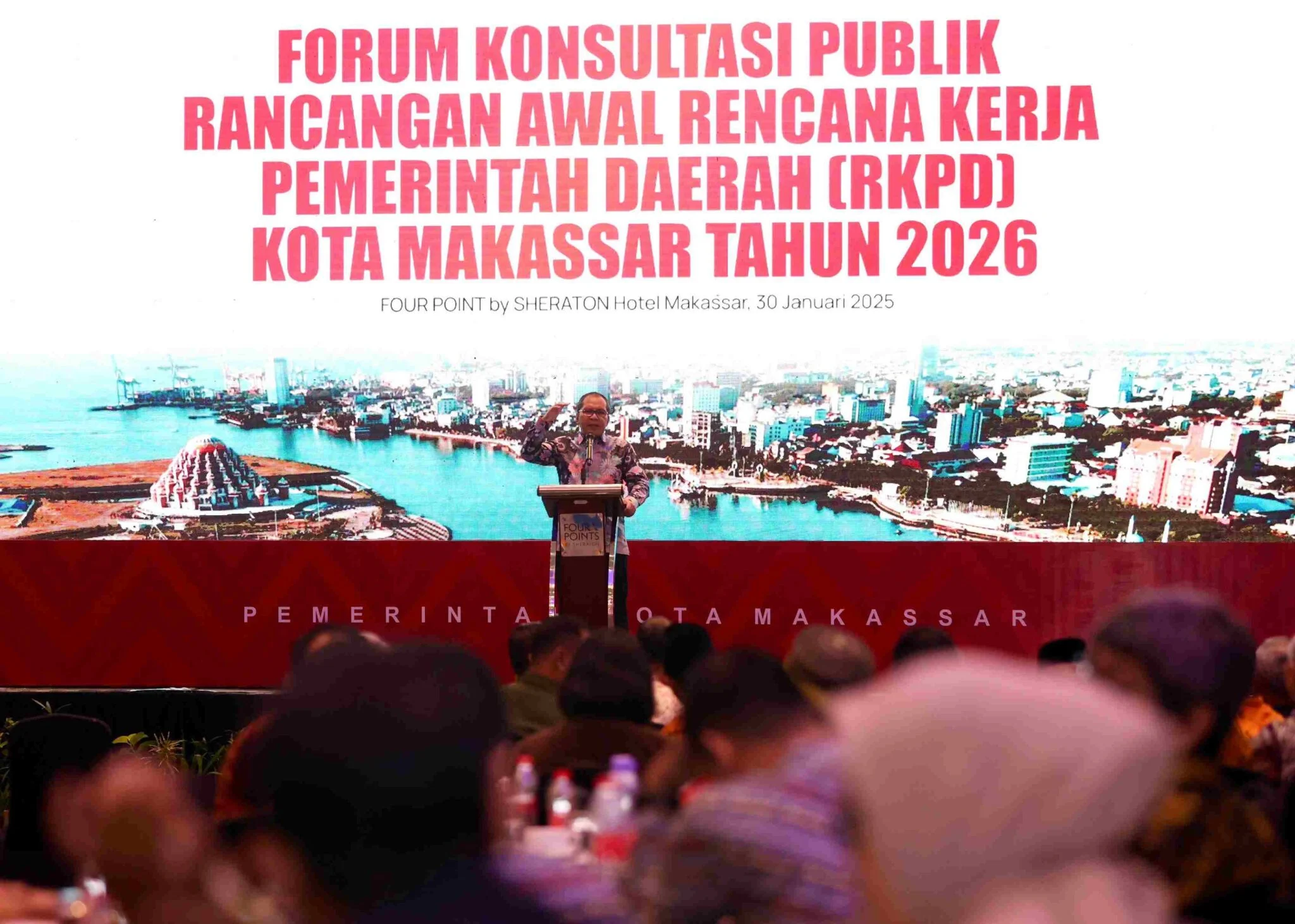 Wali Kota Makassar, Danny Pomanto Saat Membuka Forum Konsultasi Publik Untuk Rancangan Awal Rencana Kerja Pemerintah Daerah (RKPD) Kota Makassar Tahun 2026