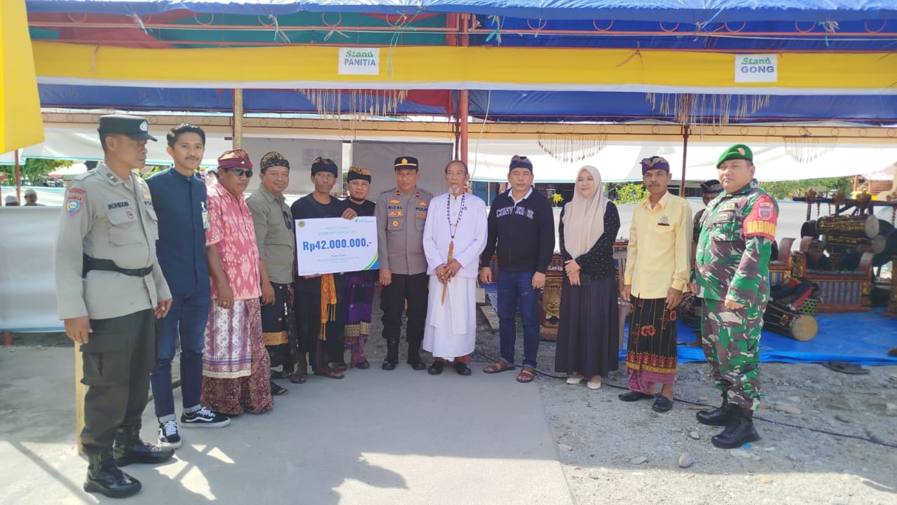 Karemuddin Hadiri Ngaben Massal di Cendana Putih, 51 Jenazah Diupacarakan dengan Khidmat