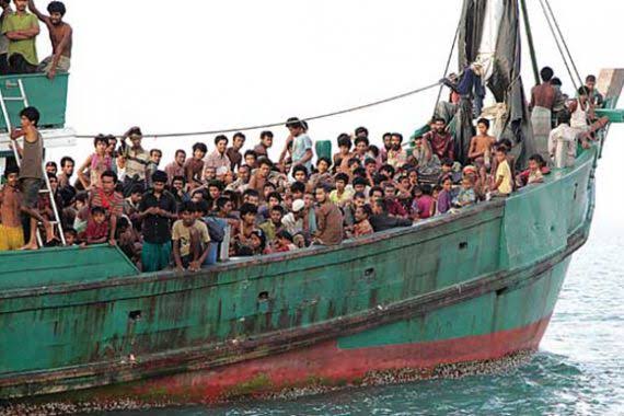 Otoritas Malaysia Usir Kapal Pengangkut 300 Imigran dari Myanmar