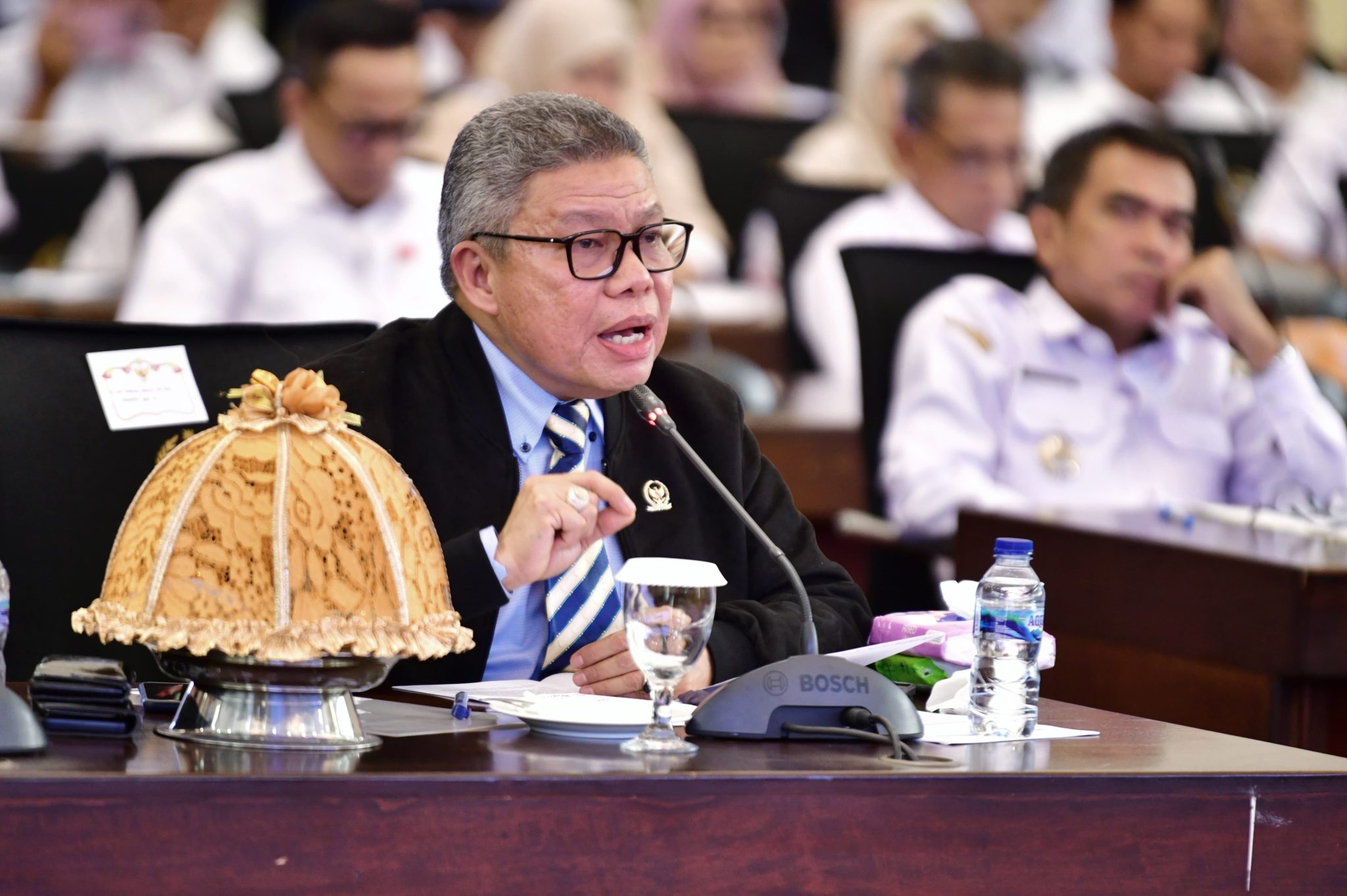 Komisi II DPR Minta Kepala Daerah Terpilih Ikuti Kebijakan Pemerintah Pusat Soal PPPK