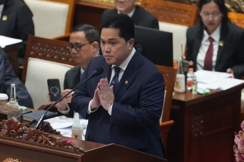 Menter BUMN, Erick Thohir Saat Rapat Paripurna DPR RI