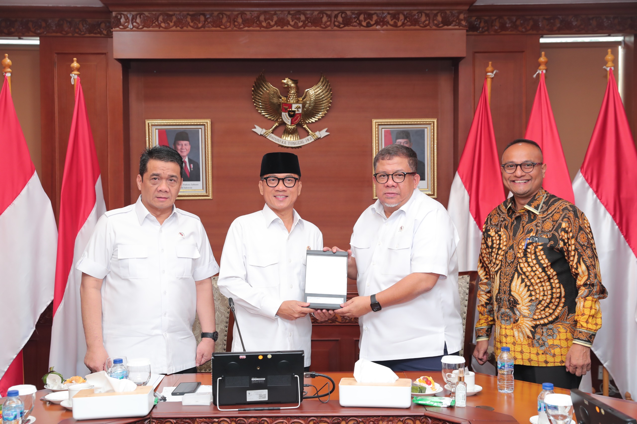 Mendes-Wamen PKP Kerja Sama, Bangun 2 Juta Rumah di Desa dan Kawasan Pesisir