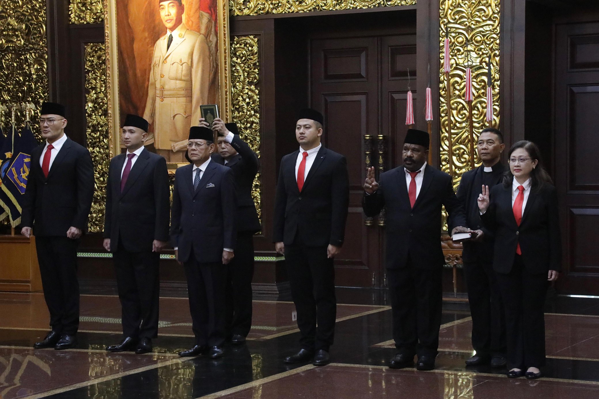 Menteri Pertahanan (Menhan) Sjafrie Sjamsoeddin Melantik Sejumlah Staf Khusus (stafsus) di Kantor Kementerian Pertahanan (Kemhan)