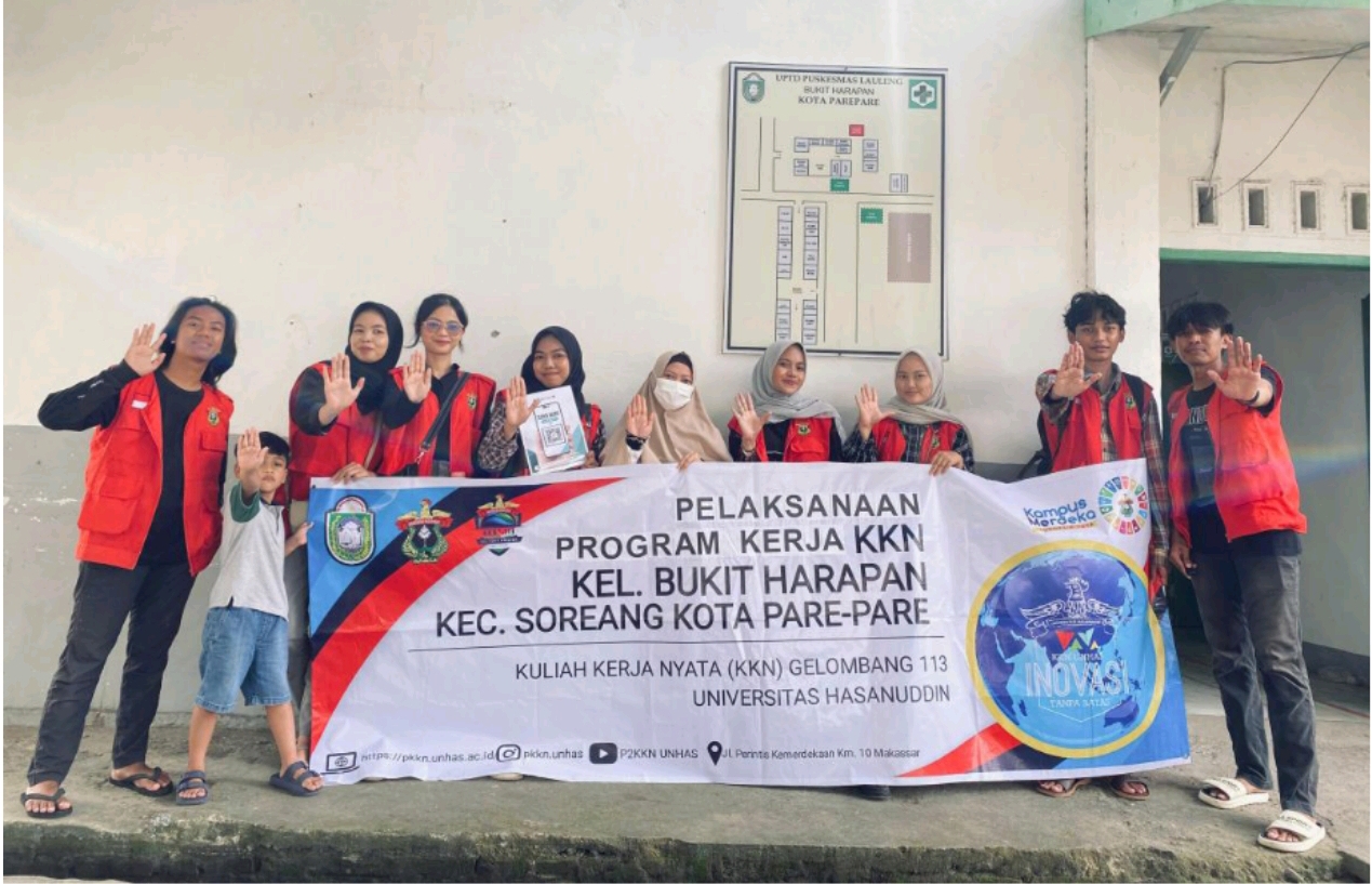 Mahasiswa KKN-T 113 UNHAS Serahkan Aplikasi Pemetaan untuk Cegah Stunting di Parepare