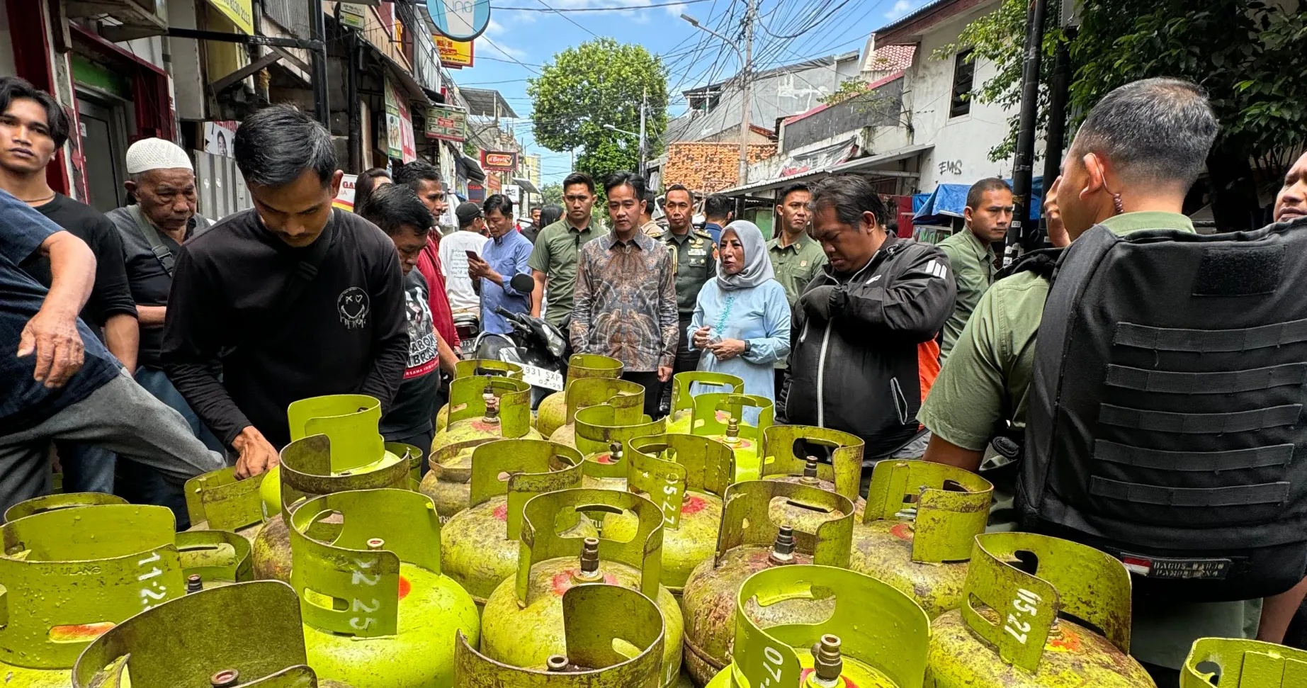 Gibran Minta Maaf Atas Kelangkaan LPG 3 Kg, Jamin Distribusi Lebih Baik