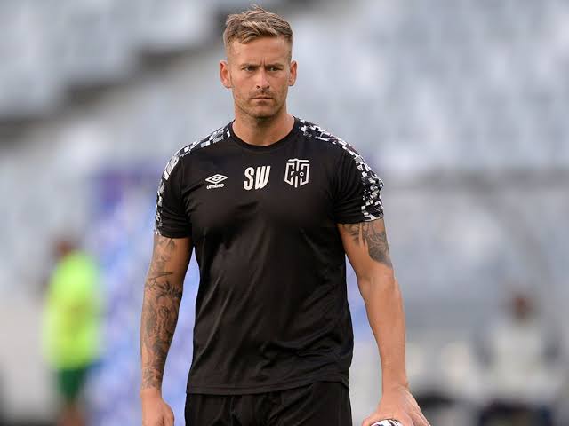 Timnas Indonesia Resmi Tunjuk Sjoerd Woudenberg Jadi Pelatih Kiper