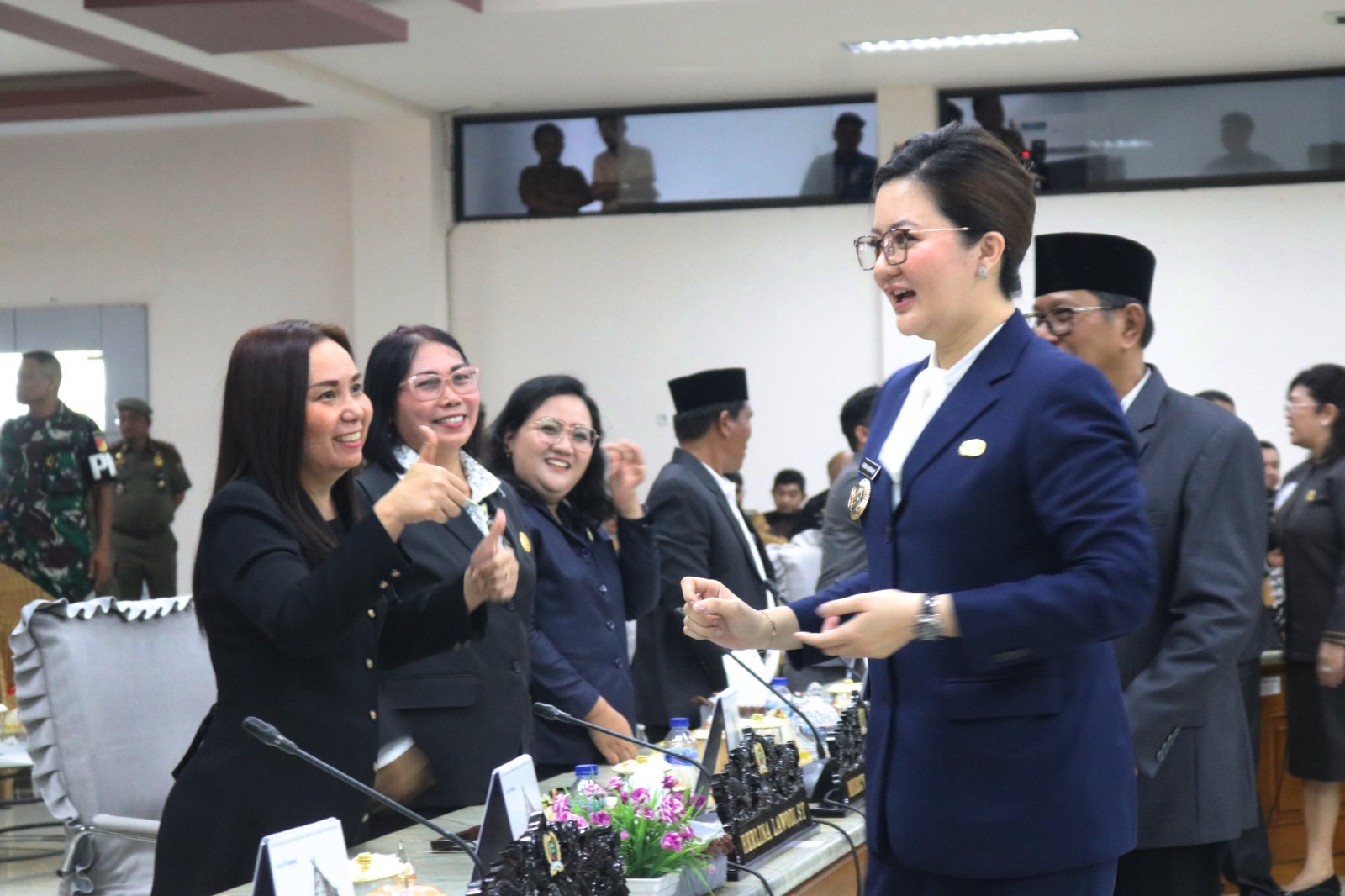 Rapat Paripurna DPRD Poso : Verna-Soeharto Resmi Bupati dan Wakil Bupati Terpilih