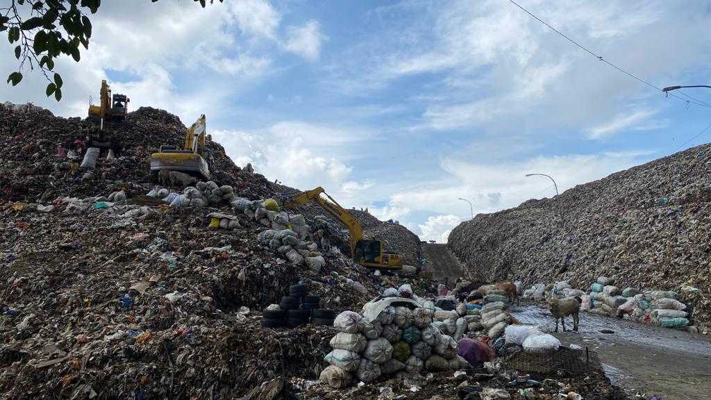 8e69530cba3de7bdb830dc4e2df2f30d sampah