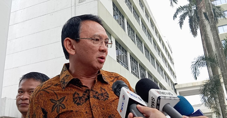 Ahok Usai Diperiksa Kejagung Terkait Kasus Pertamina : ‘Saya Kaget’