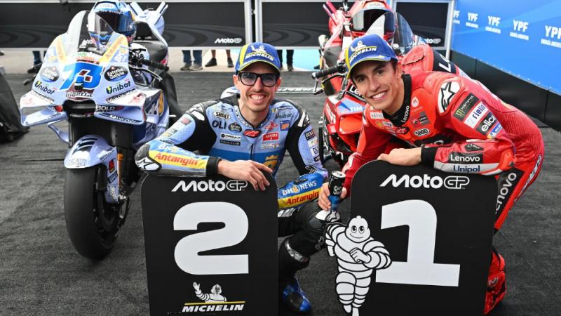 Marc Marquez (Kanan) Bersama Alex Marquez (Kiri) Mendominasi MotoGP Argentina 2025