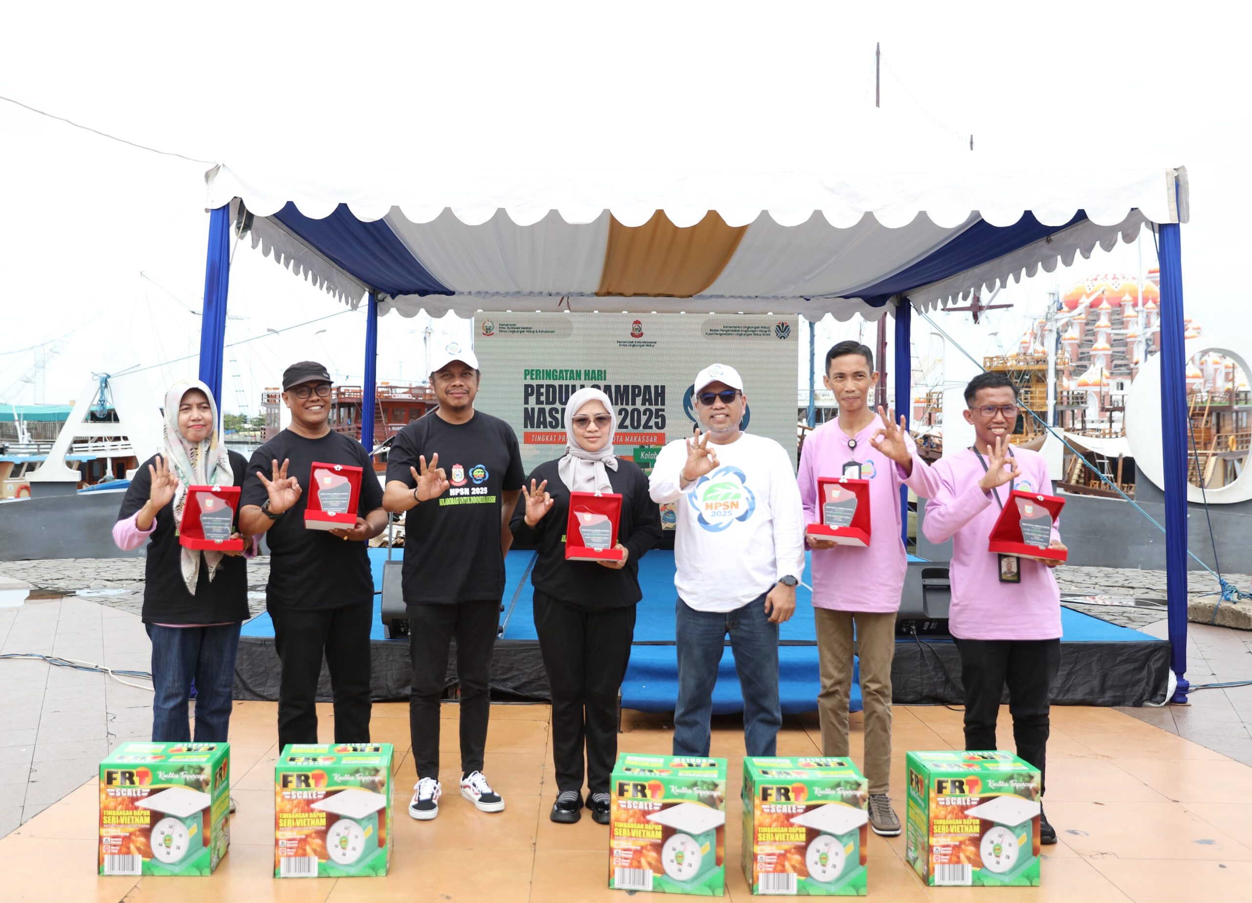 HPSN 2025, Makassar Berhasil Reduksi 88,8 Kg Sampah dan Tanam 60 Pohon