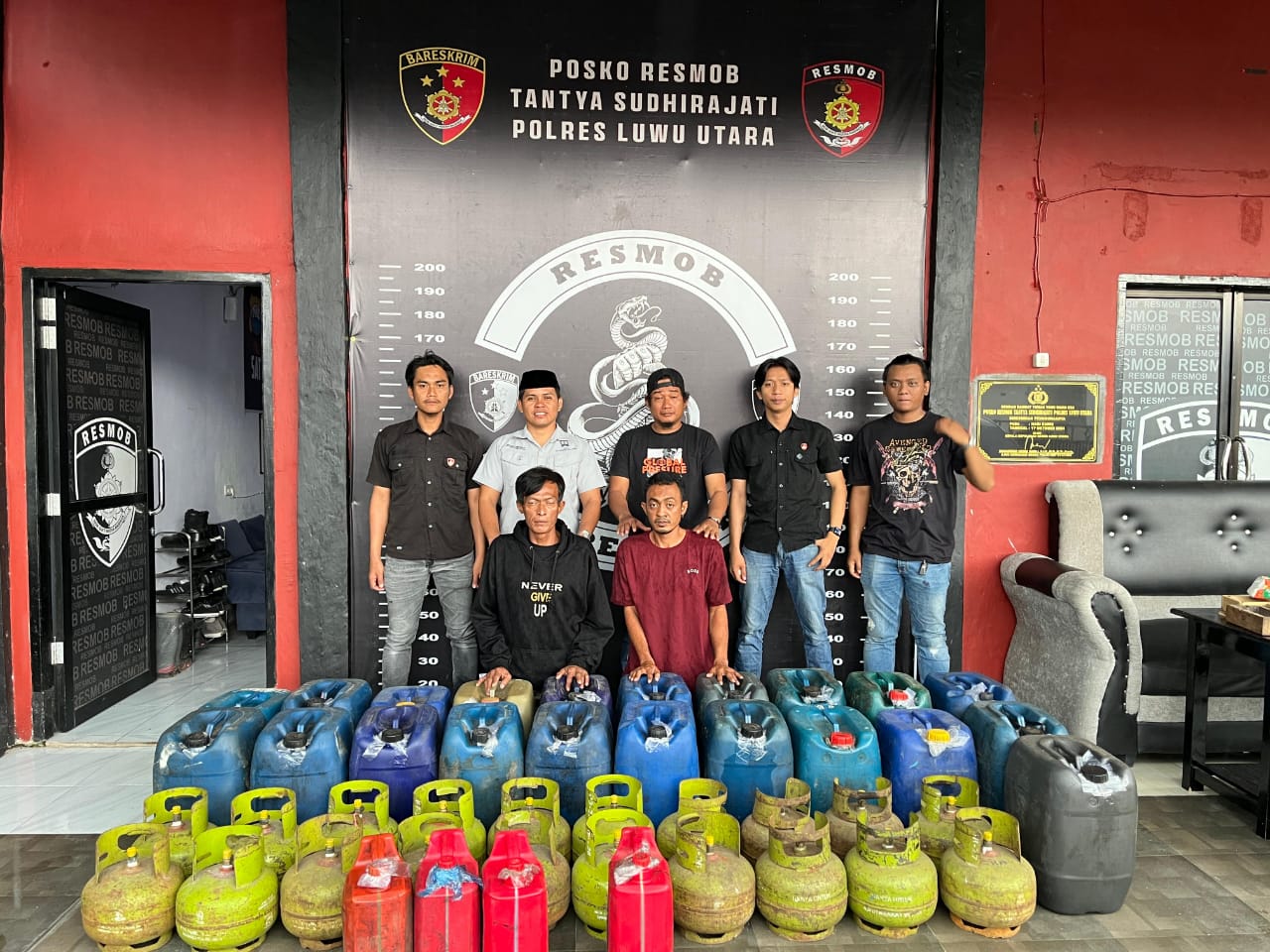 Polres Lutra Tangkap Dua Sopir Diduga Selundupkan BBM dan LPG Bersubsidi